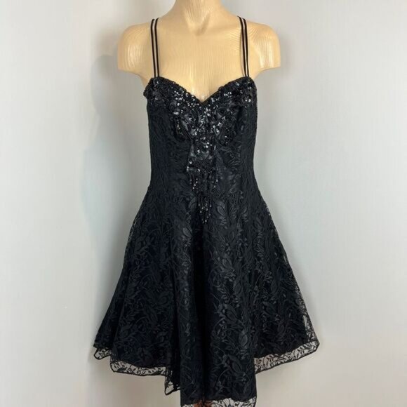 Vintage Lori Ann Size 14 Little Black Dress Mini Lace Detail Babydoll Whimsigoth - Picture 1 of 15